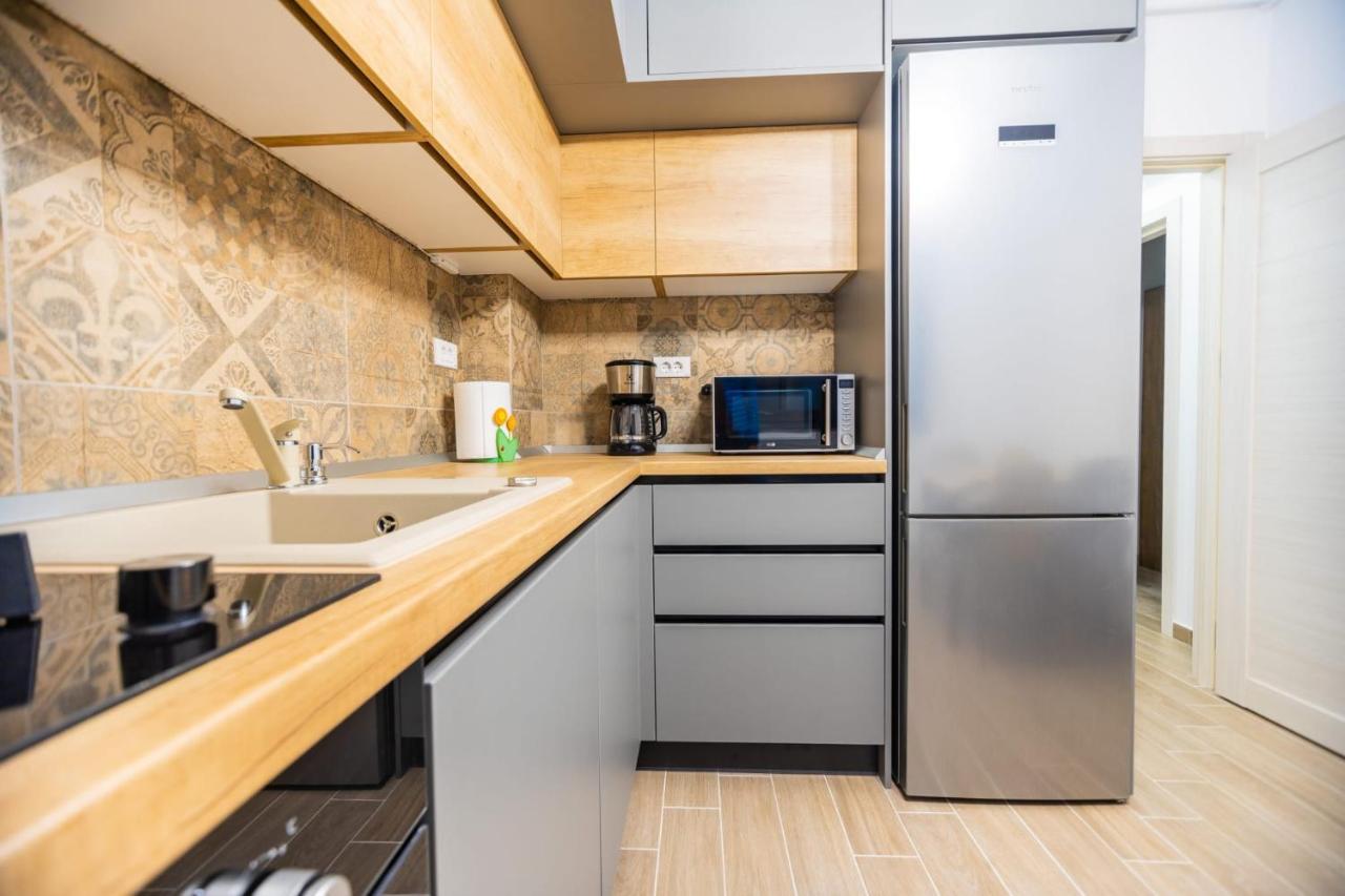 Brigitte Apartment Брашов Экстерьер фото