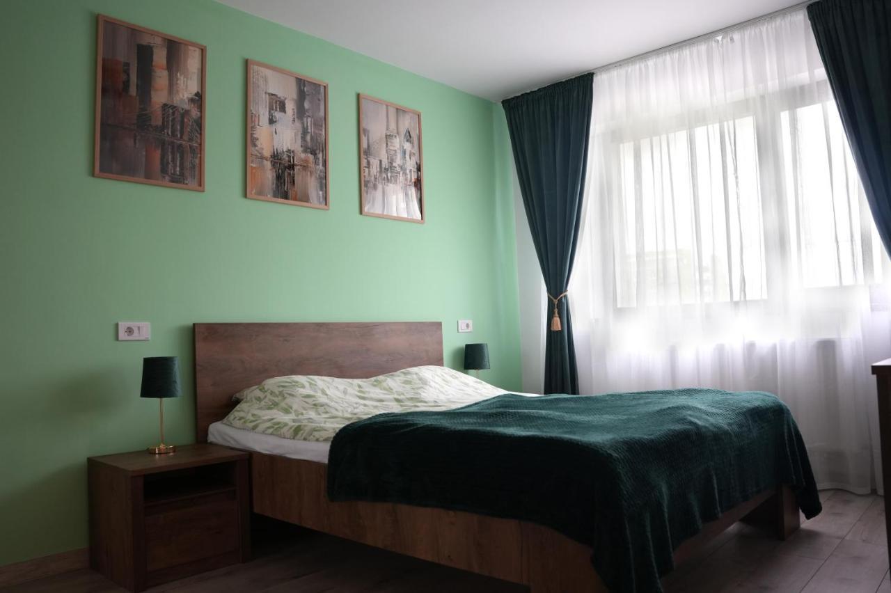 Brigitte Apartment Брашов Экстерьер фото